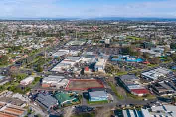 Town centre commercial opportunity