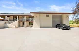 Warehouse/ Residence/ B & B