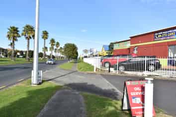 Rare Retail on Ti Irirangi Drive - Suit Pharmacy