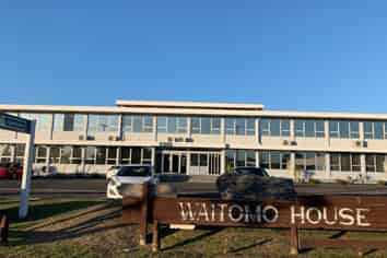 GROUND FLOOR OFFICES AT THE MOUNT