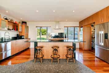 337D Clarks Beach Road, Clarks Beach