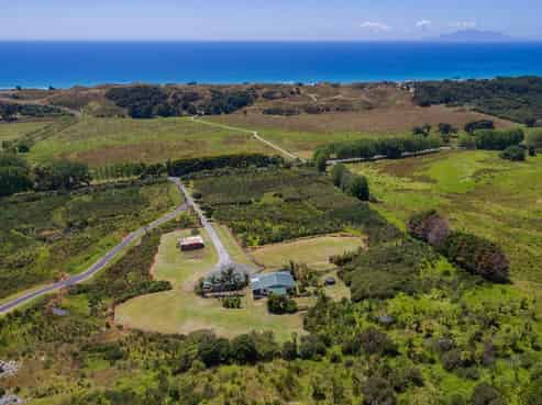 571 Rahuikiri Road, Tomarata