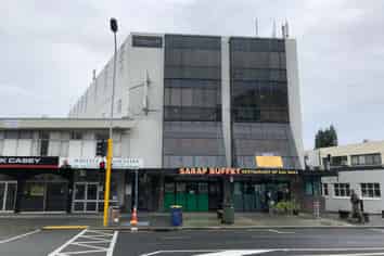 Well Positioned Office Space 