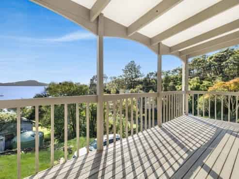 99 Kawakawa Bay Coast Rd, Kawakawa Bay
