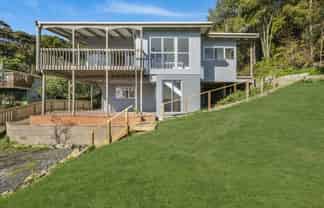 99 Kawakawa Bay Coast Rd, Kawakawa Bay