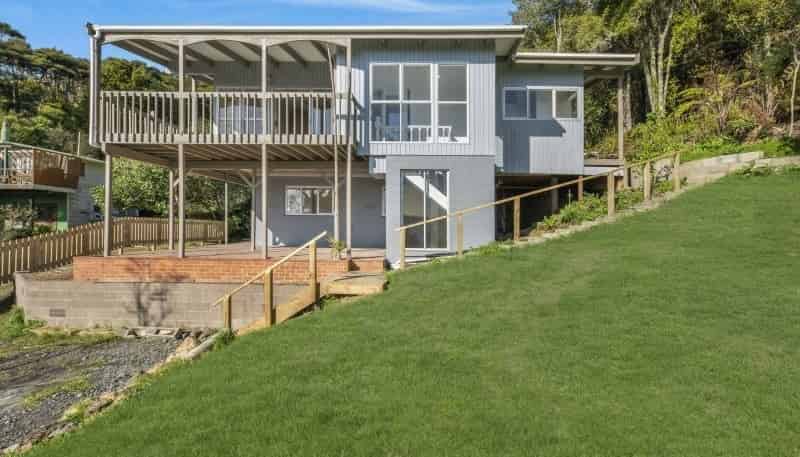 99 Kawakawa Bay Coast Rd, Kawakawa Bay
