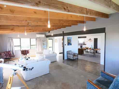 5 Marine Parade, Carters Beach