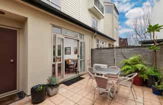 3/2 Upper Queen Street, Auckland Central