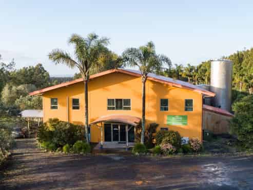 Tilt slab building, Priced to sell