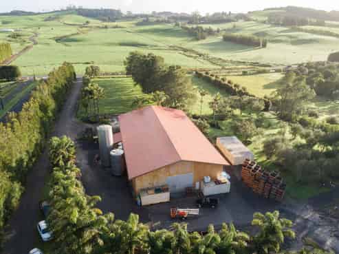 Tilt slab building, Priced to sell