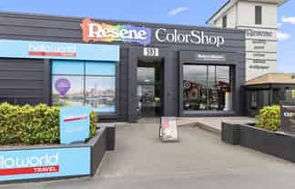 Prime Te Rapa retail space with office for lease