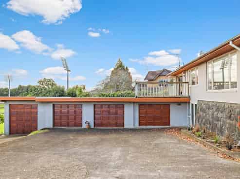 14 East Street, Pukekohe