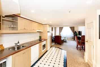 28 Cathedral Square, Christchurch Central