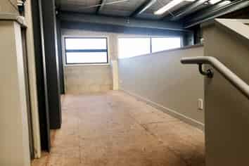 Affordable Compact High Stud Warehouse