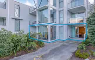 Unit 9109 Scenic Suites, 21 Stanley Street, Queenstown Central