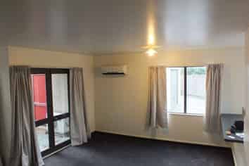 2/10 Dilworth Street, Riccarton