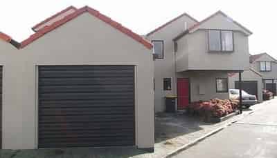 2/10 Dilworth Street, Riccarton