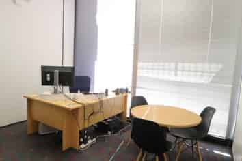 Ground floor office/retail on Great North Road