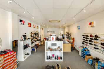 Central Browns Bay Opportunity Available Now