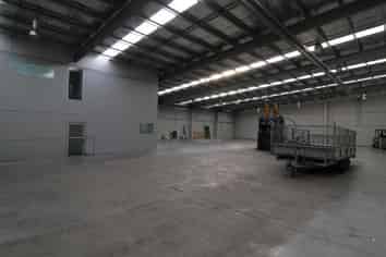 Central City Warehouse/Showroom Opportunity