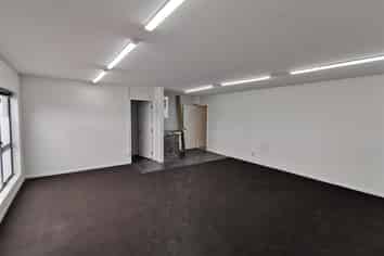 Addington Warehouse/Office Opportunity