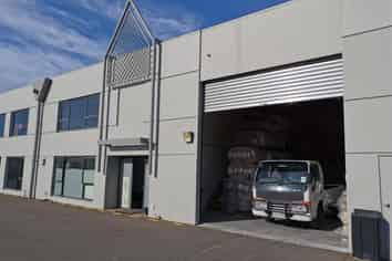 Addington Warehouse/Office Opportunity