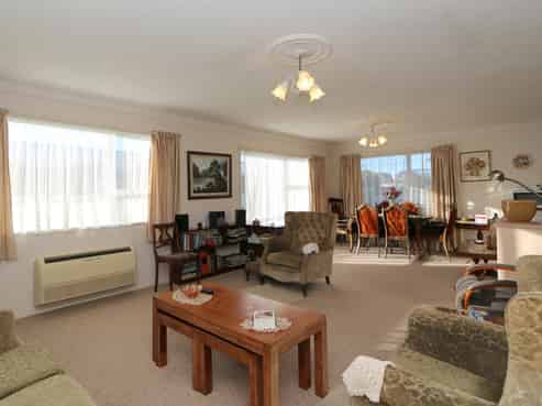 154 North Road, Prestonville