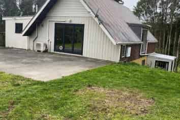 489 Junction Road, Mangorei