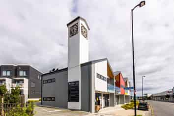 Brand new Bite sized retail