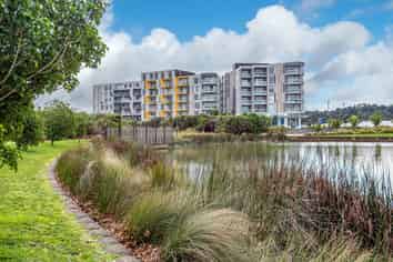 Retail Investment - Albany