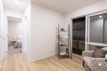 30 Carrickdawson Drive, Flat Bush