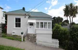 8 Alexander Street, Kingsland