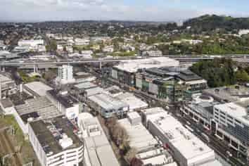 High profile strata freehold retail on Broadway