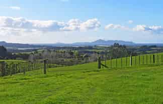 210 Staniforth Road, Te Arai