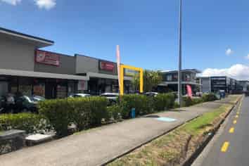 Well Positioned Retail on Lunn Ave