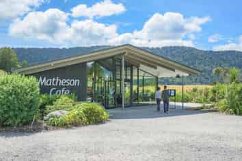 Iconic Matheson Cafe & ReflectioNZ Retail Store For Sale In Fox Glacier