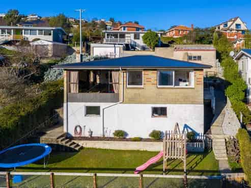 485 Kaikorai Valley Road, Bradford