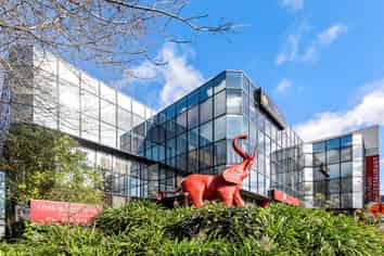 THE RED ELEPHANT ON KHYBER