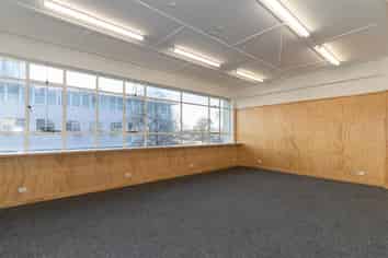 Queen Street Premises for Lease