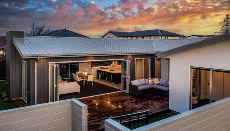 9 Picadilly Avenue, Casebrook