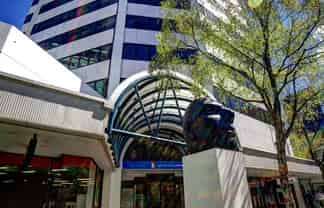 Small Suite with Harbour Views - Technology One House