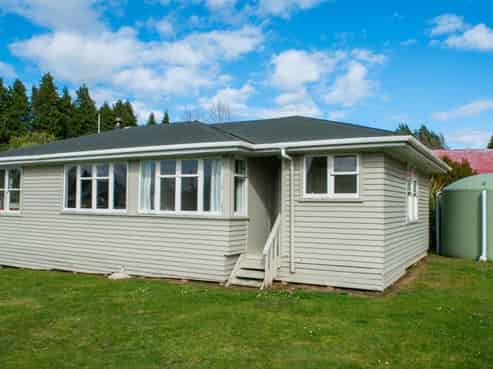 30 Piwari Street, Ohakune