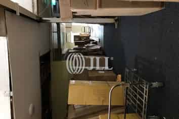 Warehouse / Bulk Retail / Showroom - Road frontage