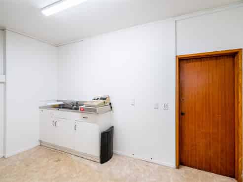 Takapuna Retail - Do a Deal Now