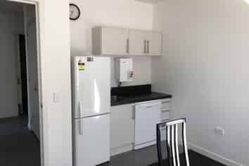 Modern 600 – 1200sqm Warehouse on Secure Site