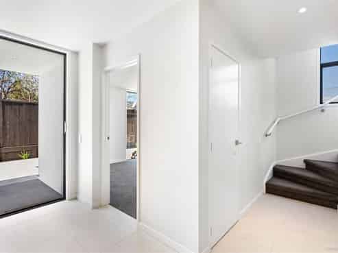 174 Archers Road, Glenfield