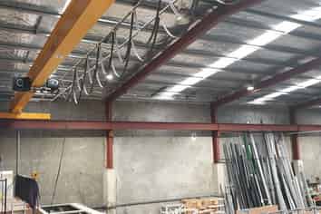 High Profile City Fringe Warehouse with Gantry