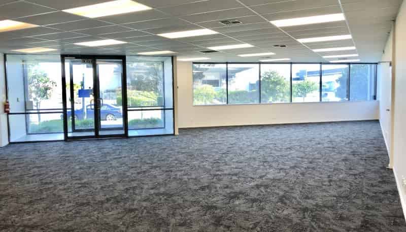 Office/86 Richard Pearse Drive, Mangere