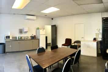 Freshly refurbished office - Auckland Airport