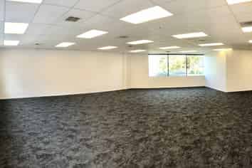 Freshly refurbished office - Auckland Airport